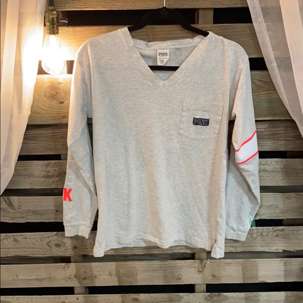 PINK Victoria’s Secret Long Sleeve T-Shirt!